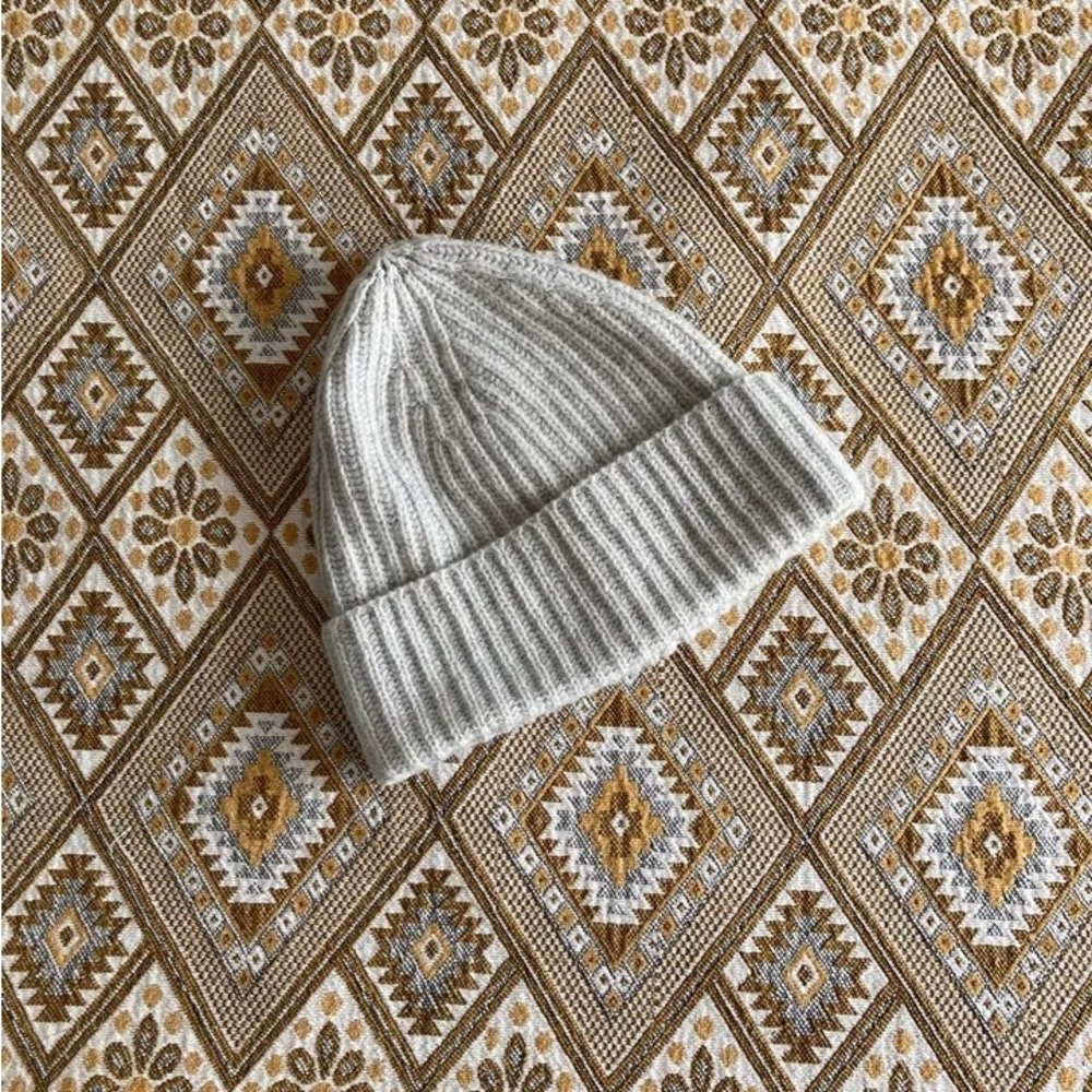 GIRLS OF DUST Beanie